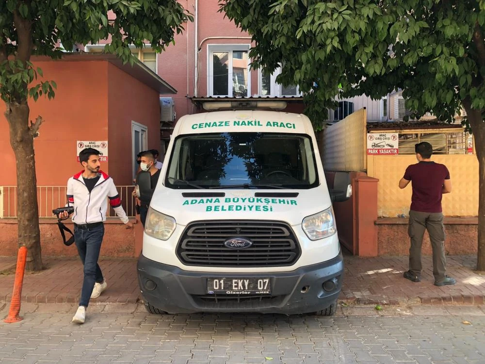 Yaşlı çiftin kavgası cinayetle bitti! Kocasını bıçakla öldürdü