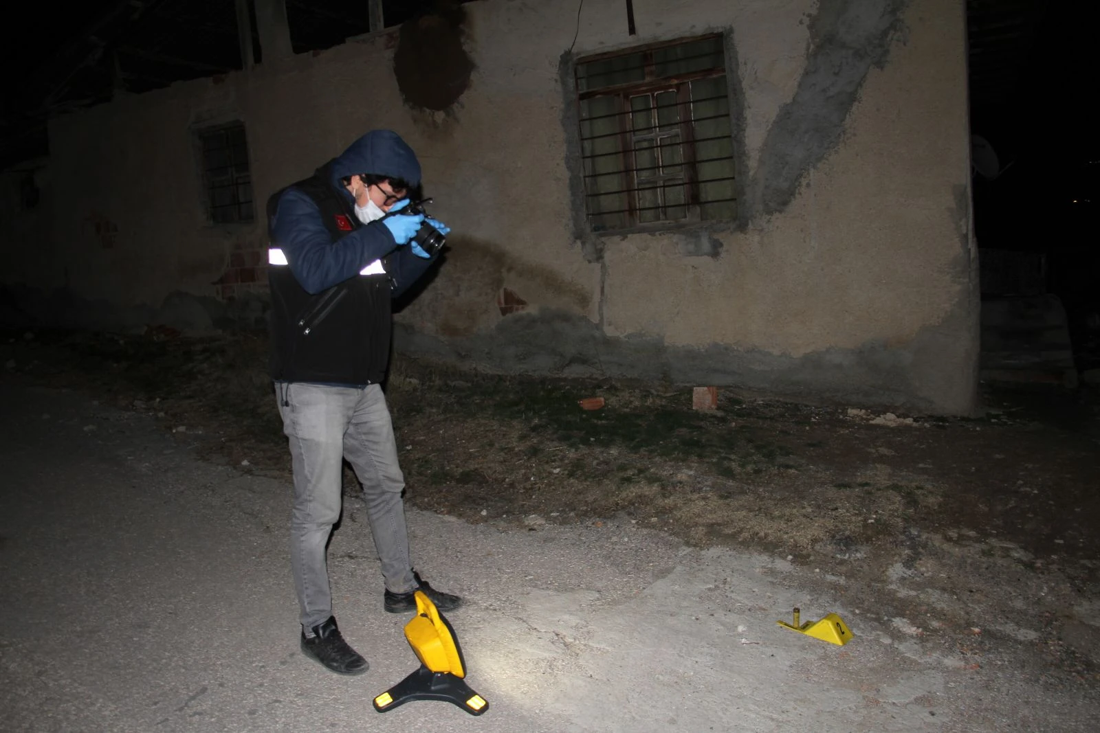 İki aile arasındaki alacak verecek meselesinde kan aktı