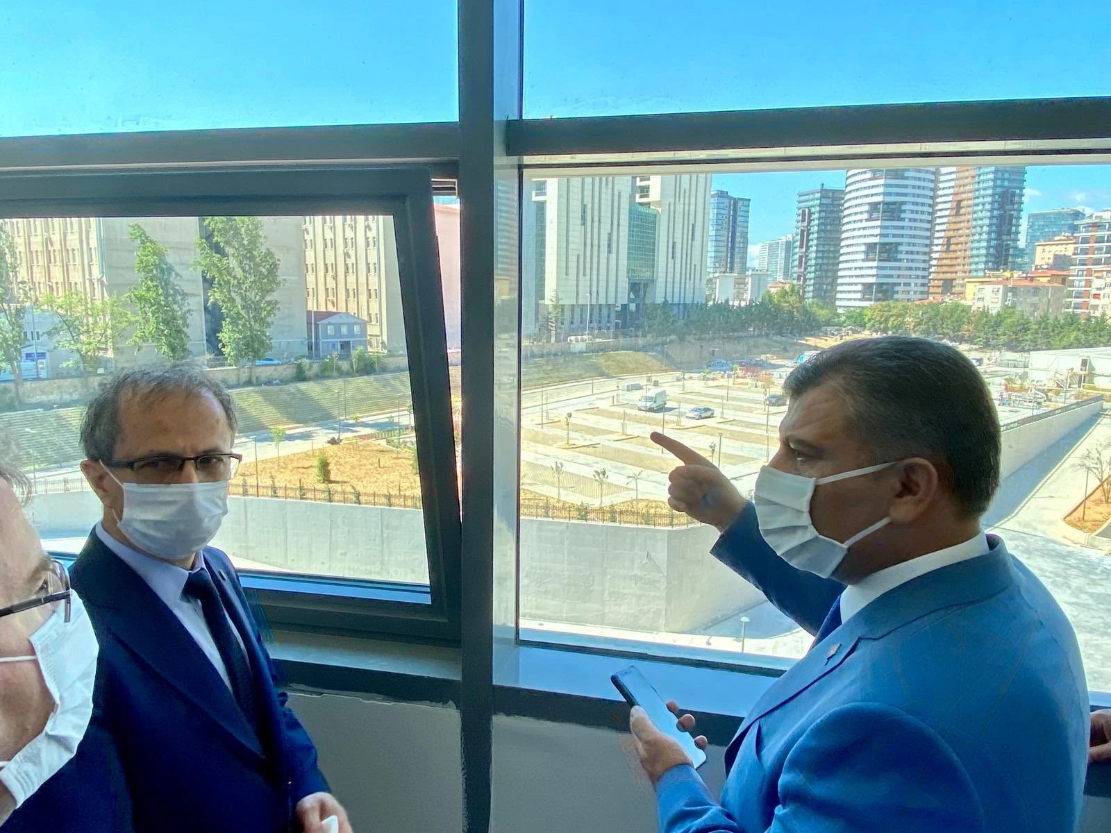 Sağlık Bakanı Koca'dan Göztepe Hastanesi müjdesi