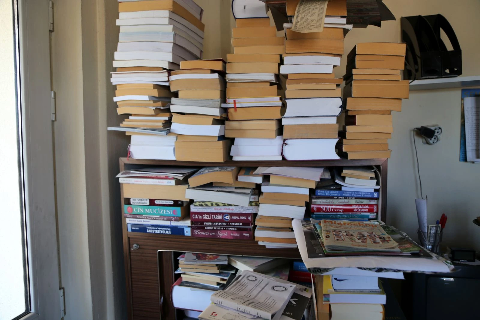 Adalet Teyze'nin evinden çıkmayan kalmadı