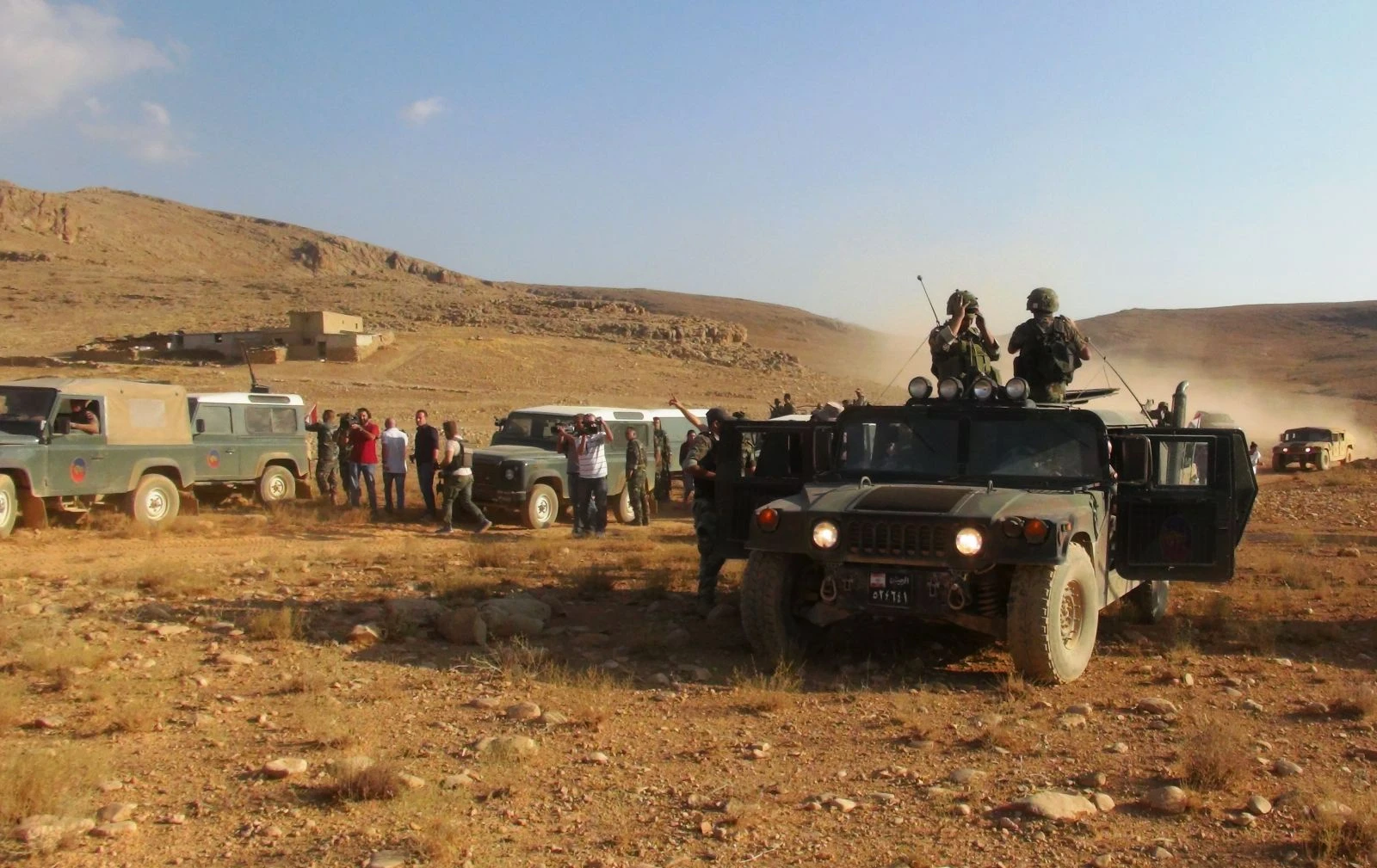 Lübnan ordusundan DEAŞ operasyonunda 'ateşkes' kararı