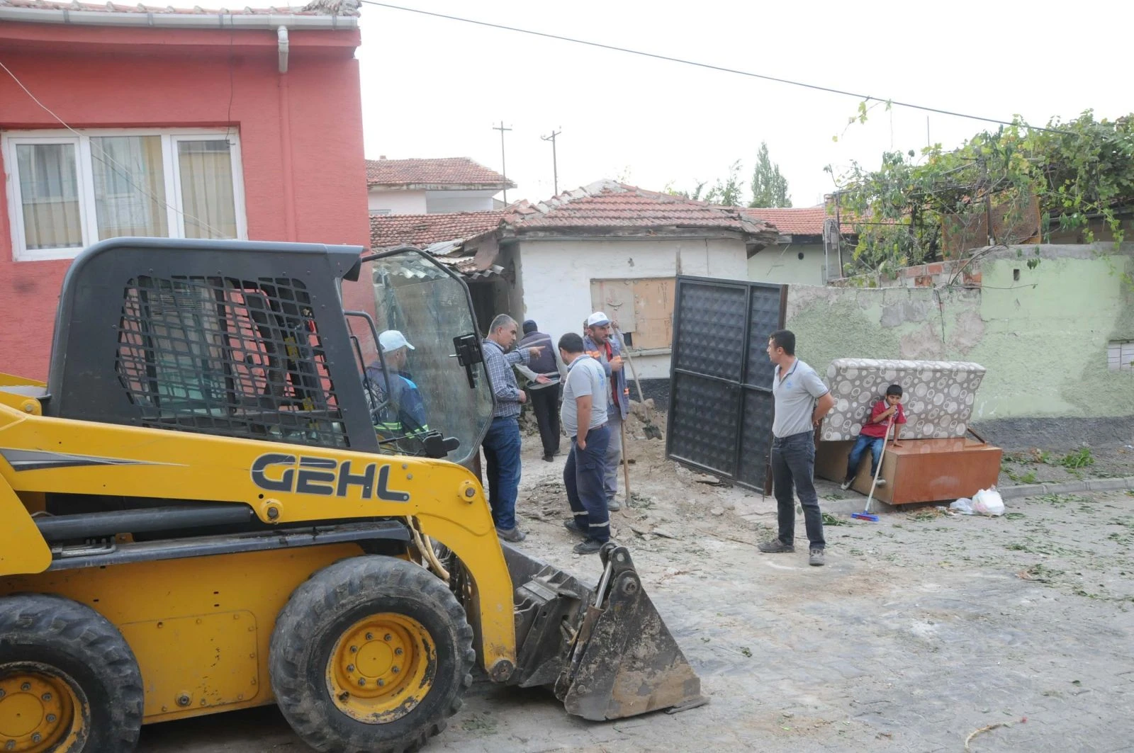 11 yıldır kayıp olan şahsın cesedi evin bahçesinde bulundu