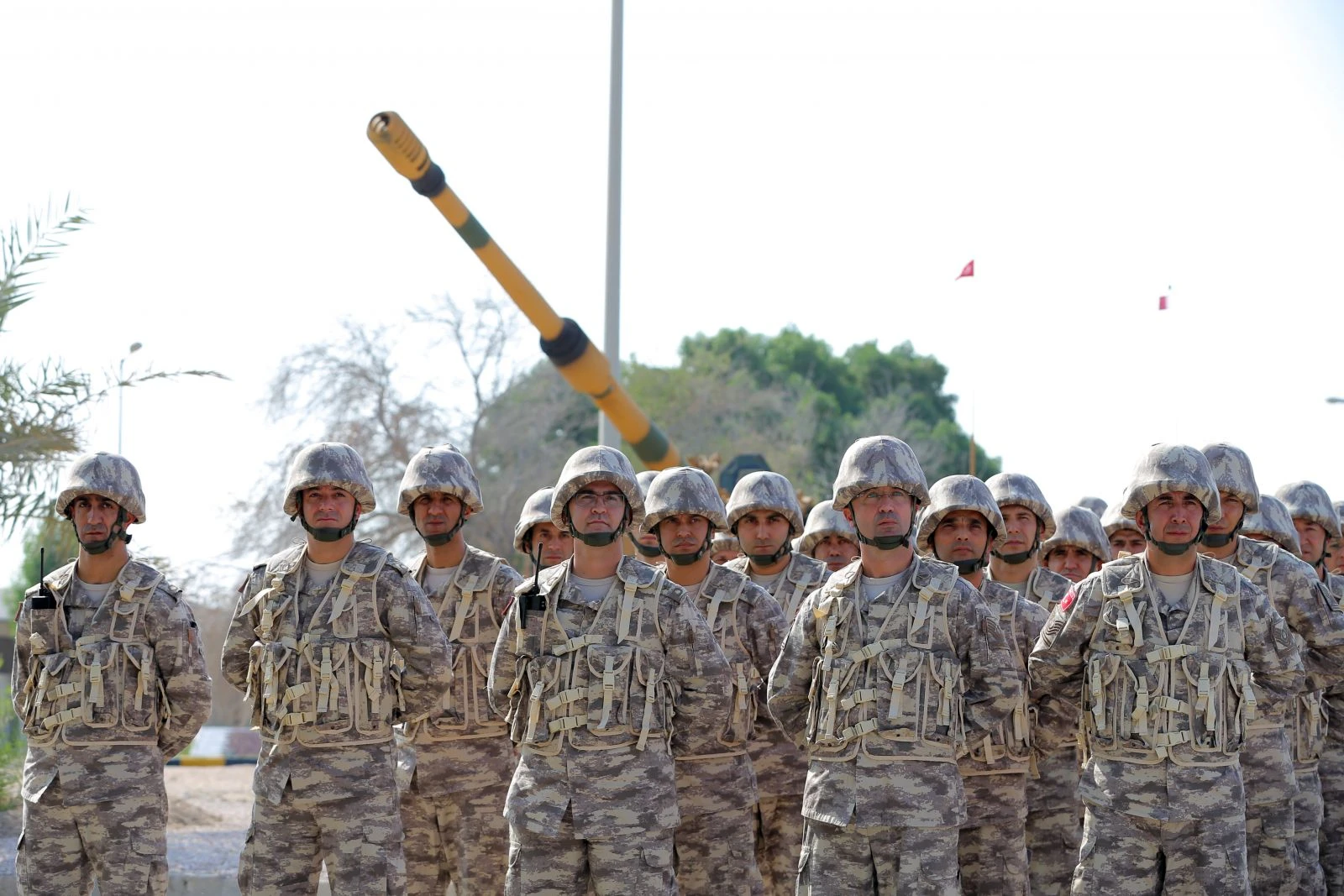 Canikli'den Katar'daki Türk birliğine ziyaret