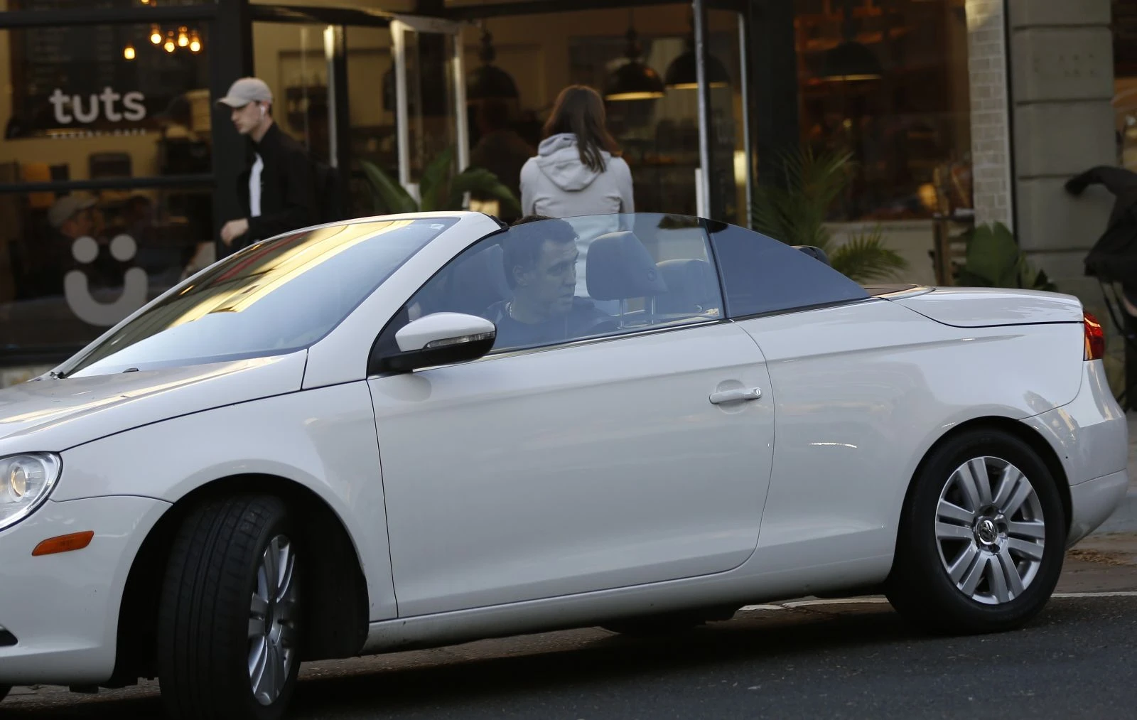 İşte FETÖ'cü firari Hakan Şükür'ün ABD'deki lüks yaşamı!