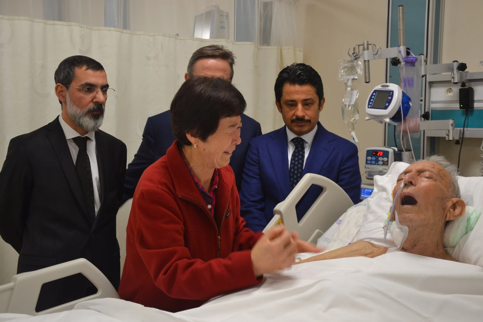 Koreli 'Ayla'dan gazi babasına ziyaret