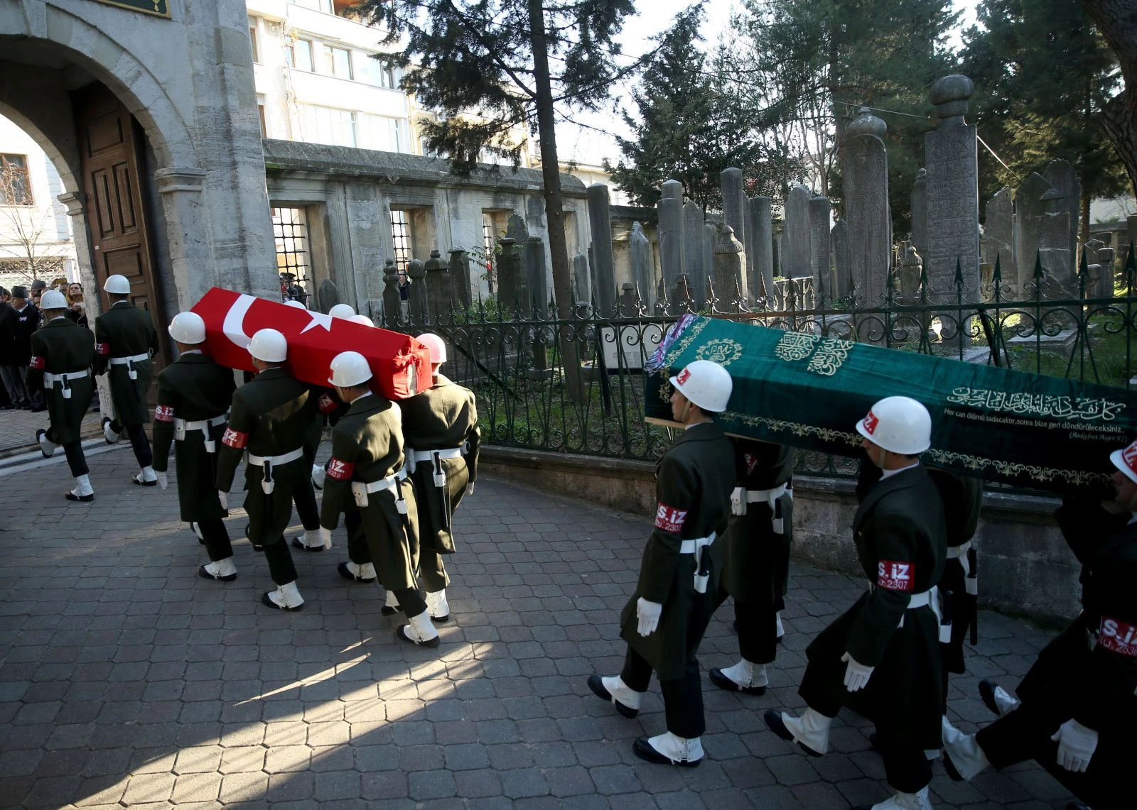 Kore Gazisi Süleyman Dilbirliği ve eşi Nimet Dilbirliği son yolculuklarına uğurlandı