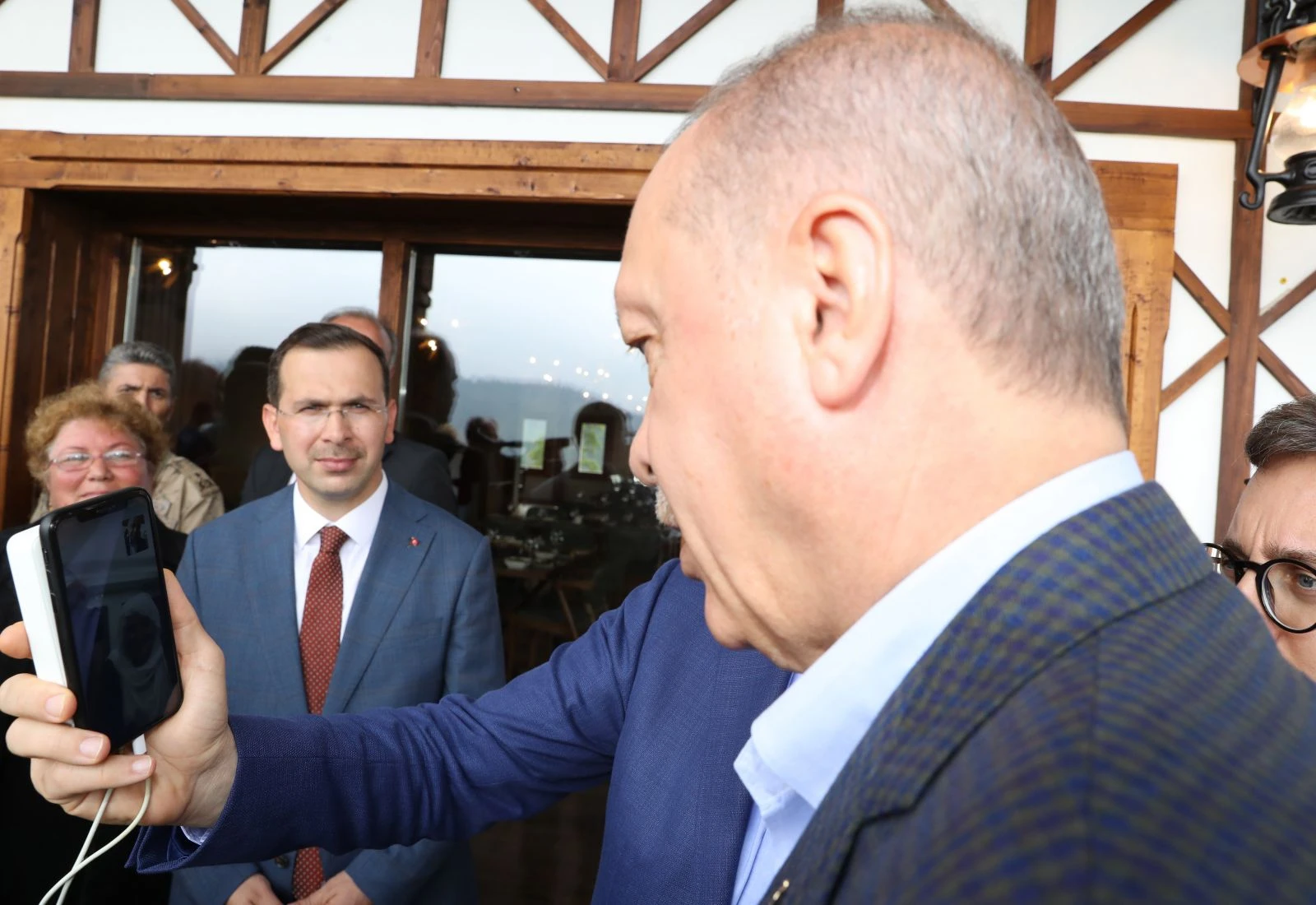 Cumhurbaşkanı Erdoğan, Hacire Anne ile görüştü