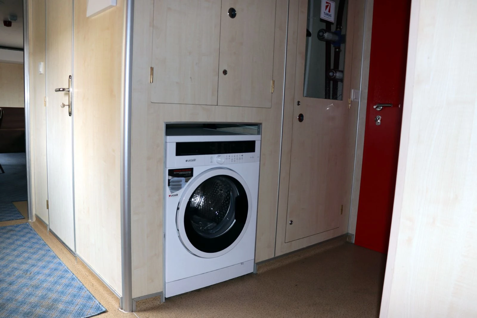 Depremzedeler, TCDD'nin gönderdiği konaklama treninde barınacak