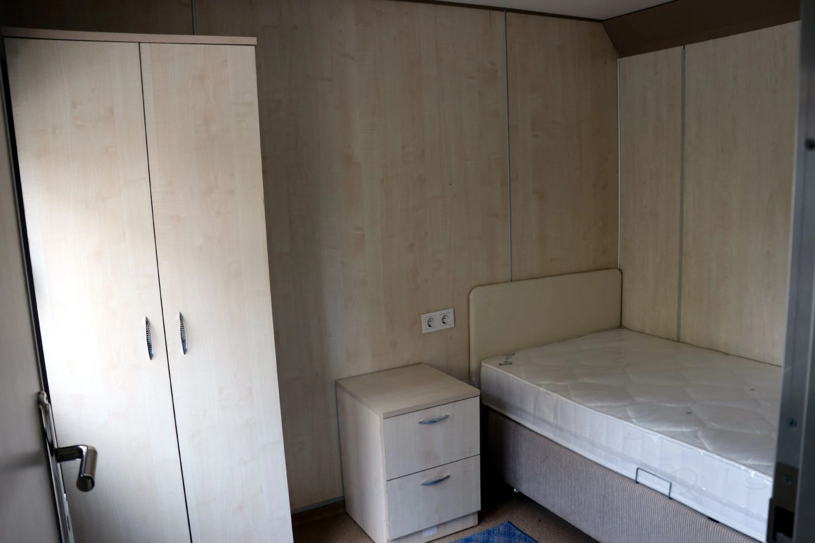 Depremzedeler, TCDD'nin gönderdiği konaklama treninde barınacak