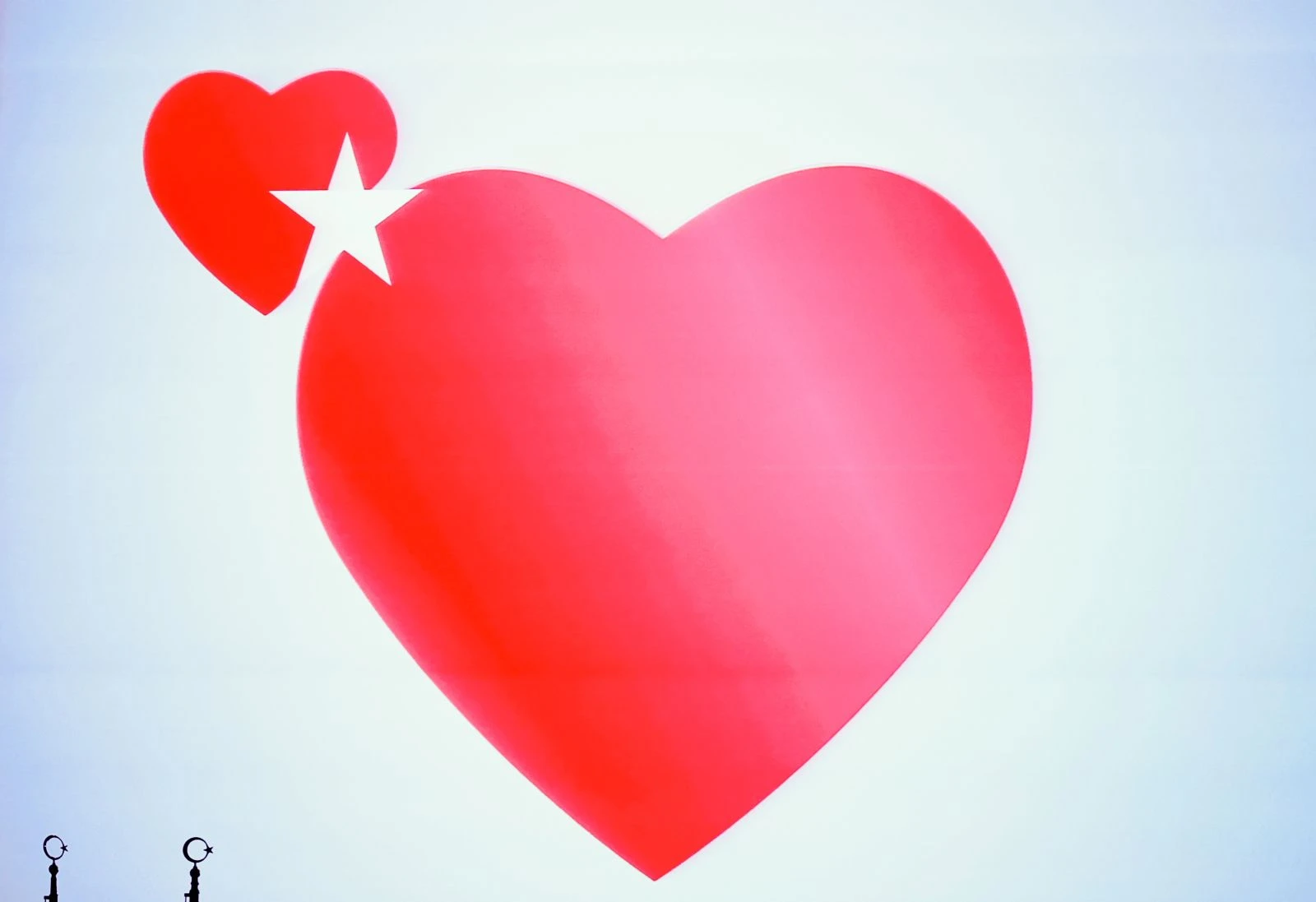 Mustafa Sarıgül partisi Türkiye Değişim Hareketi'nin logo ve müziğini basına tanıttı