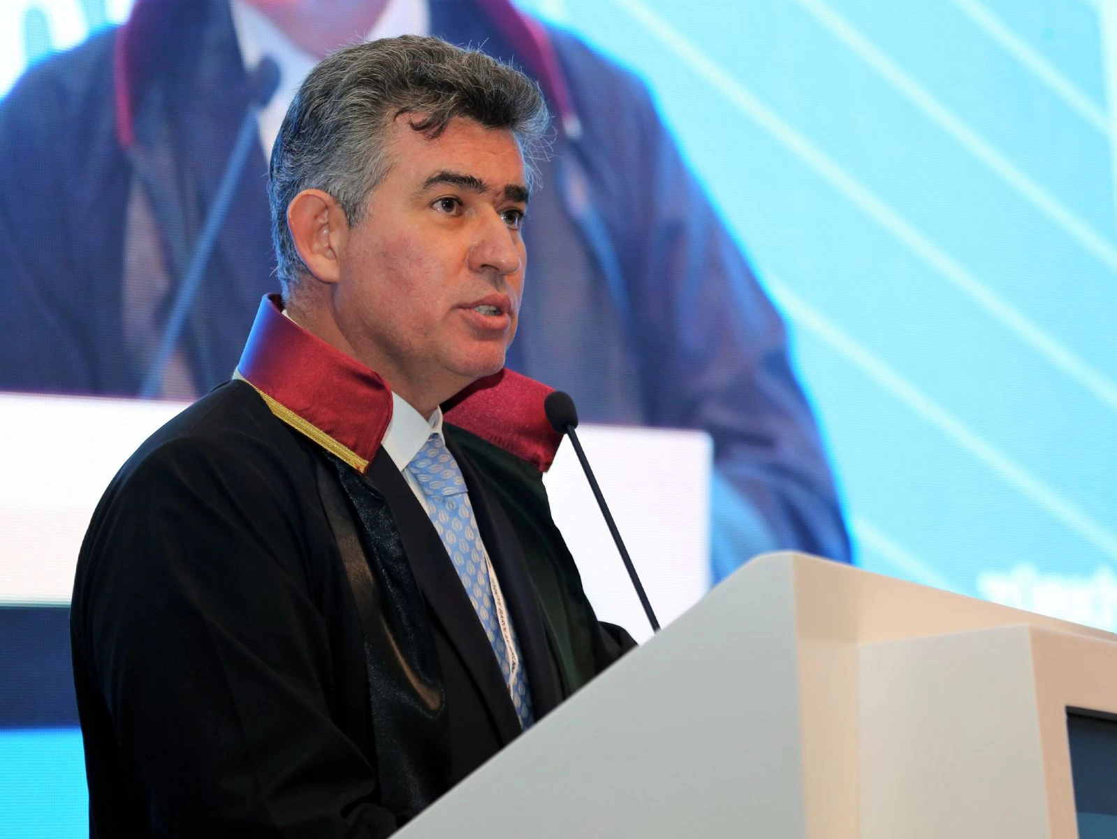 Sondakika! Feyzioğlu dönemi bitti! Yeni Baro Başkanı Erinç Sağkan