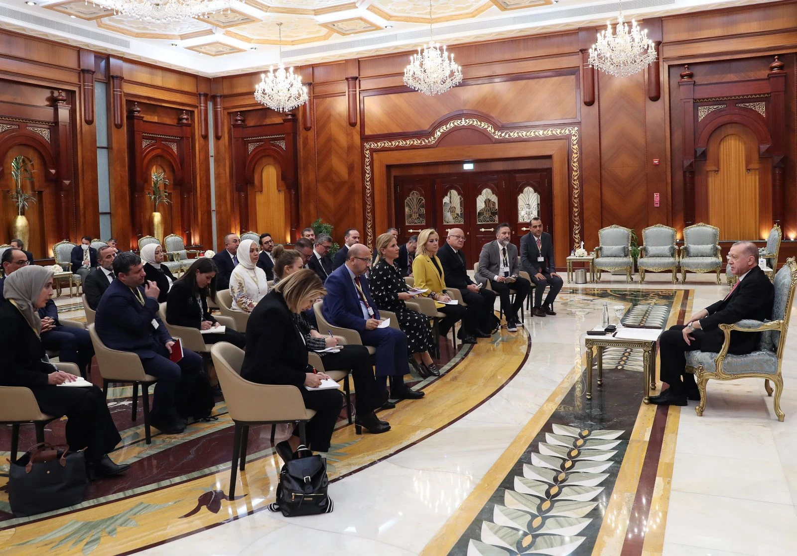 Cumhurbaşkanı Erdoğan: Düşük faize devam, kur atakları teğet geçecek! Bunu herkes böyle bilsin