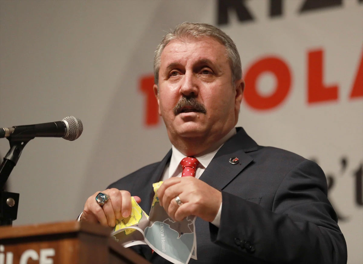 Mustafa Destici sözde Kürdistan haritasını parçaladı: Hayallerinizi kabusa çeviririz