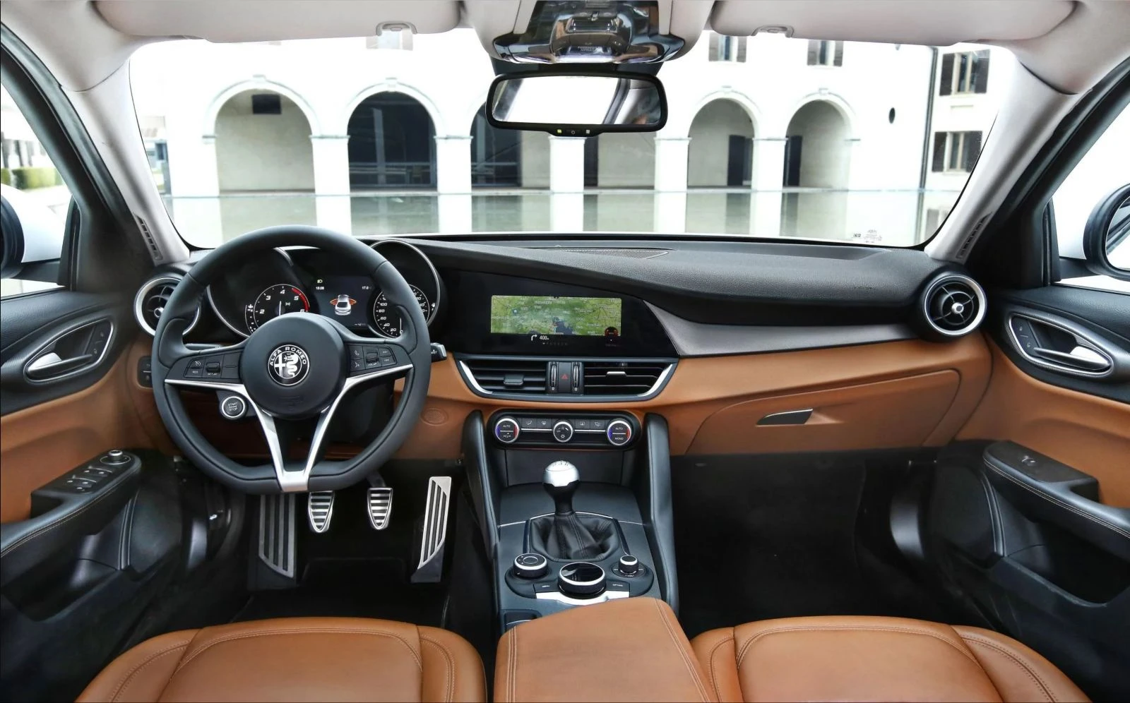 Yılın otomobili seçildi