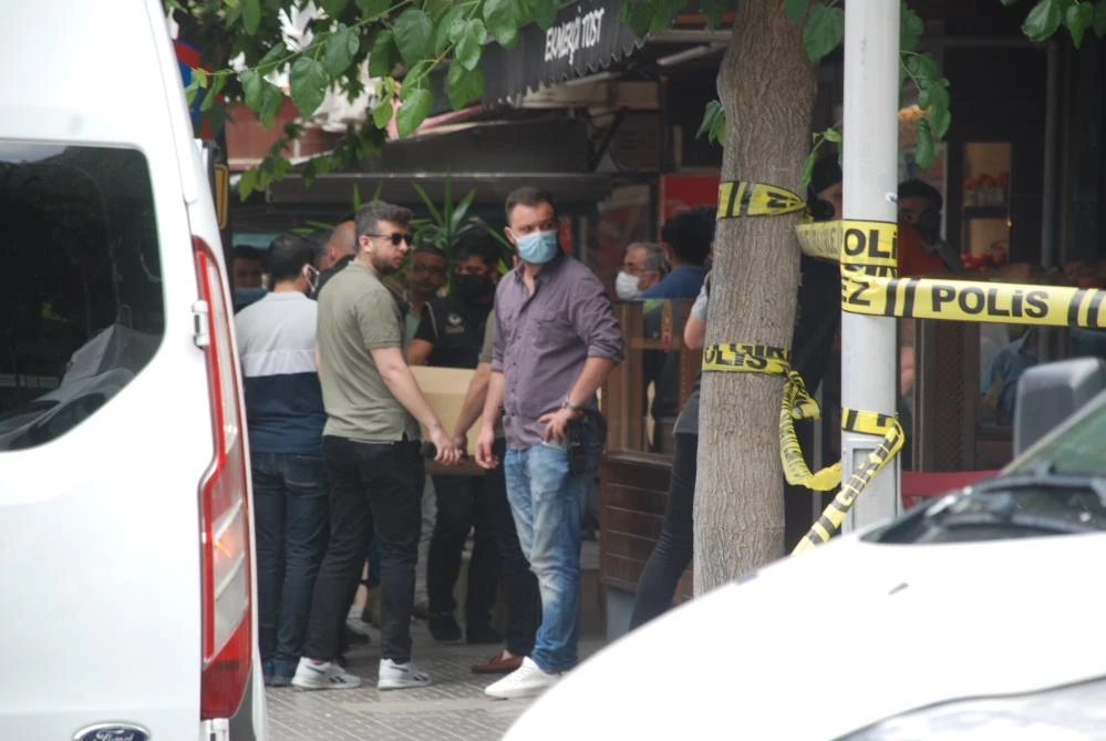 HDP İzmir İl binasında silahlı saldırı: 1 kişi öldü