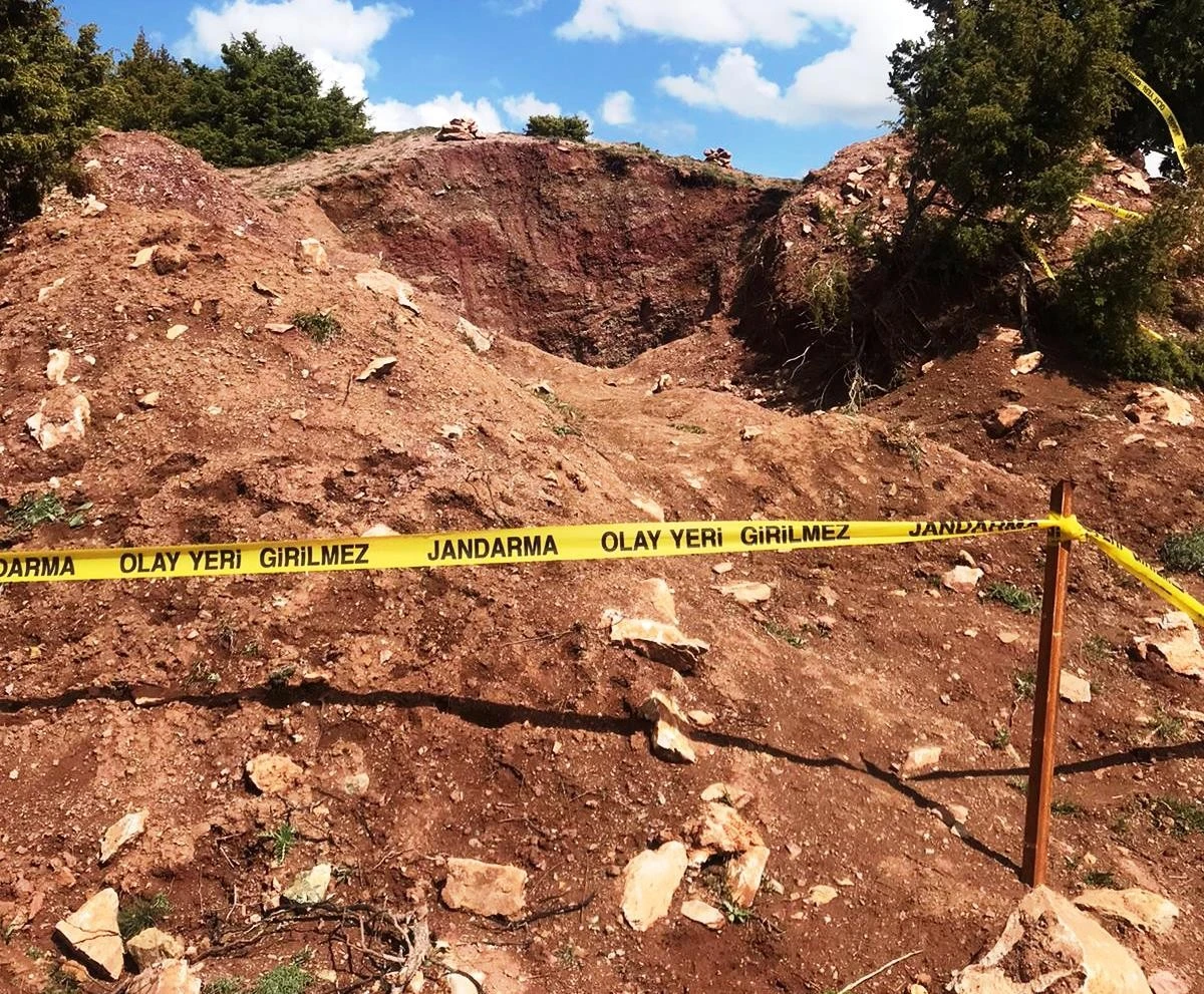 Kütahya’da Roma dönemine ait 27 sikke ele geçirildi