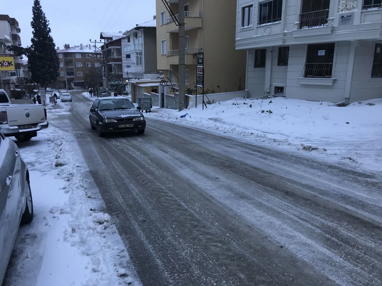 Keşan beyaza büründü