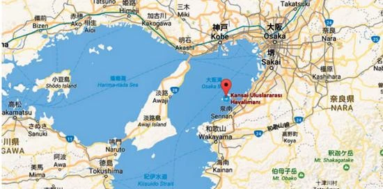 Podolski daha gitmeden ortalık karıştı!