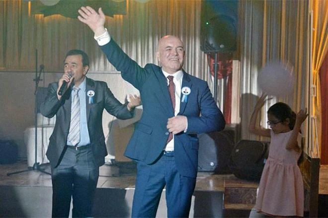 Nasipse Adayız Ercan Kesal