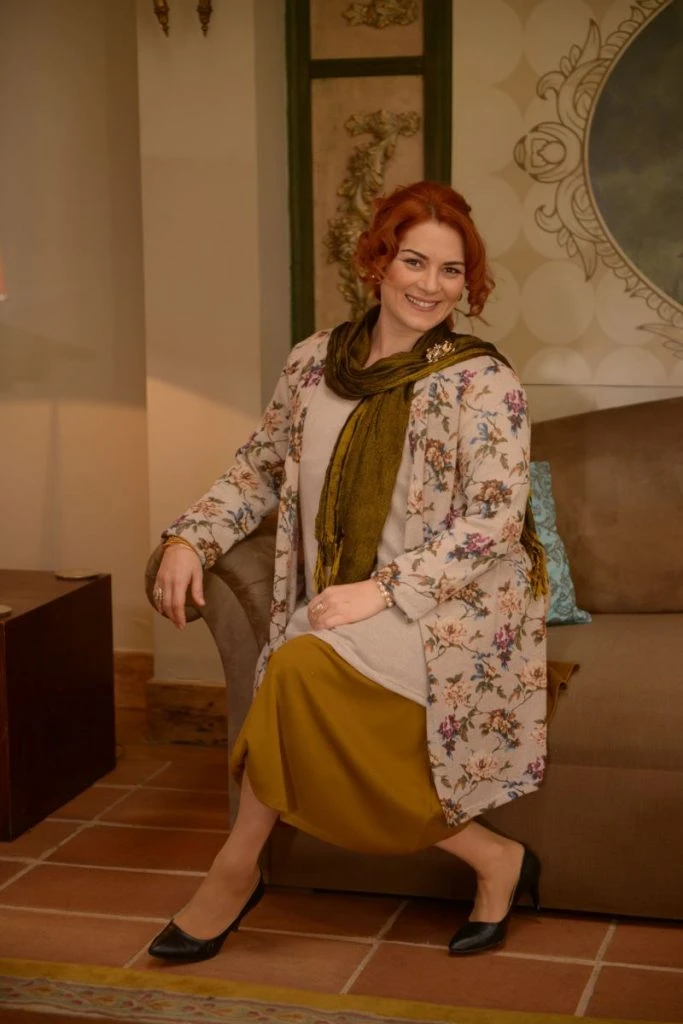 Neslihan Günaydın Aka: Oyunculuktan önce kasiyerlik yapmıştım