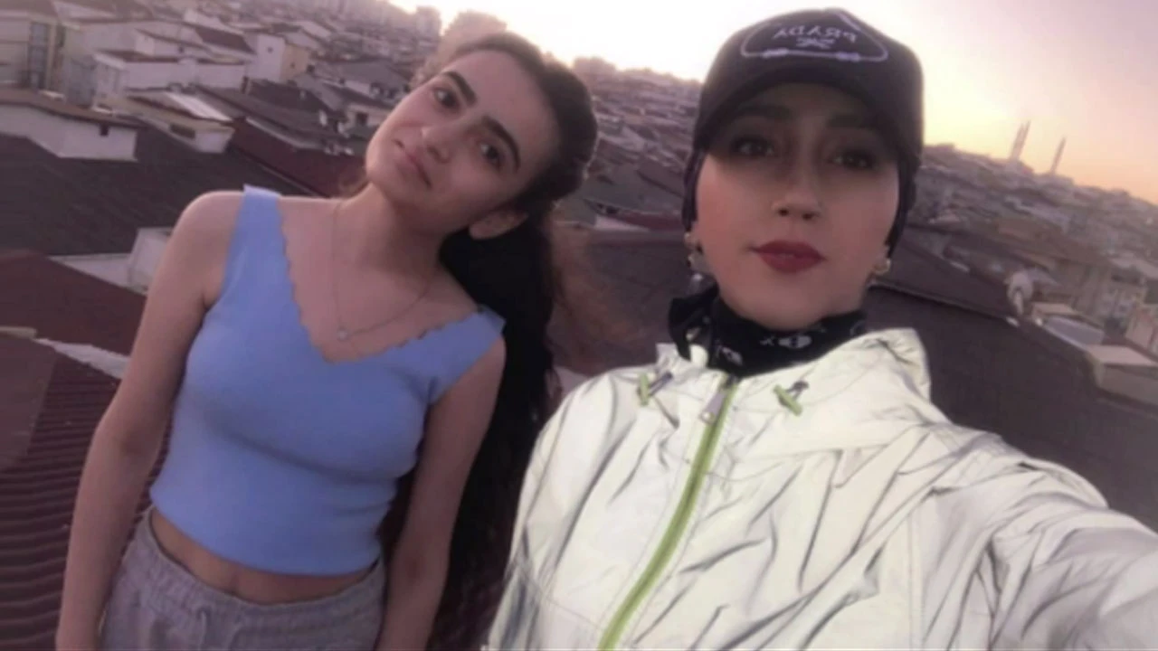 Tiktok videosu çekerken yere çakılan kızın ölümü saniye saniye kamerada