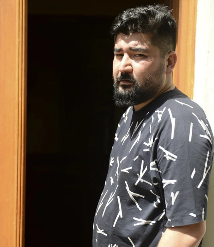 Eypio, 'Günah Benim' şarkısıyla hayatının çıkışını yaptı