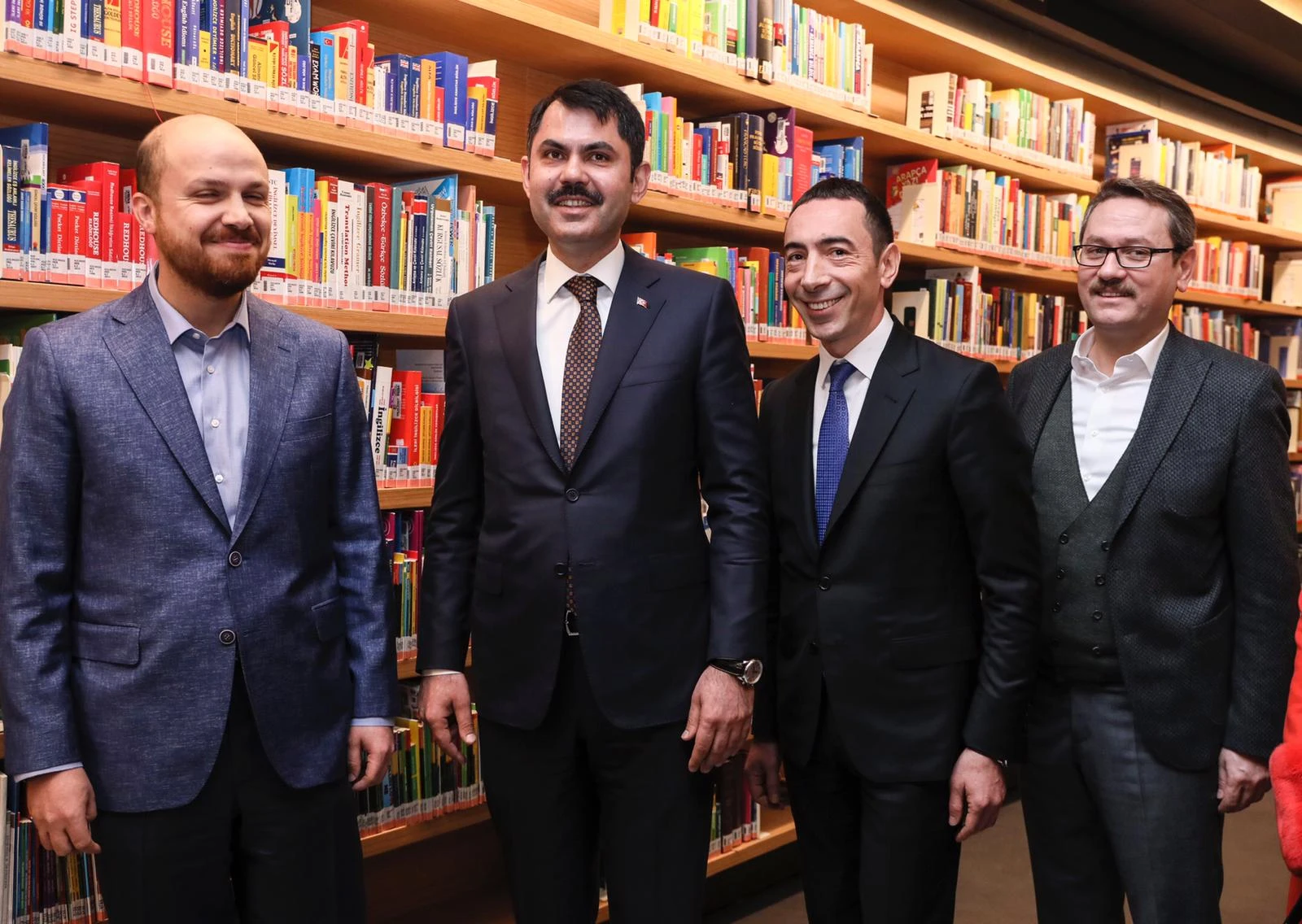 İstanbul'un en büyüğü! Başakşehir Millet Kıraathanesi açıldı