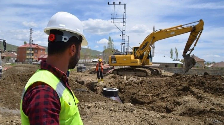 Yüksekova'nın yarım asırlık sorunu çözülüyor