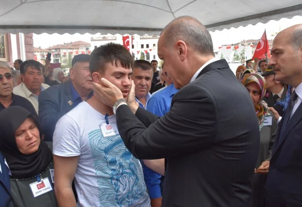 Türkiye şehit anne ve bebeğine veda etti