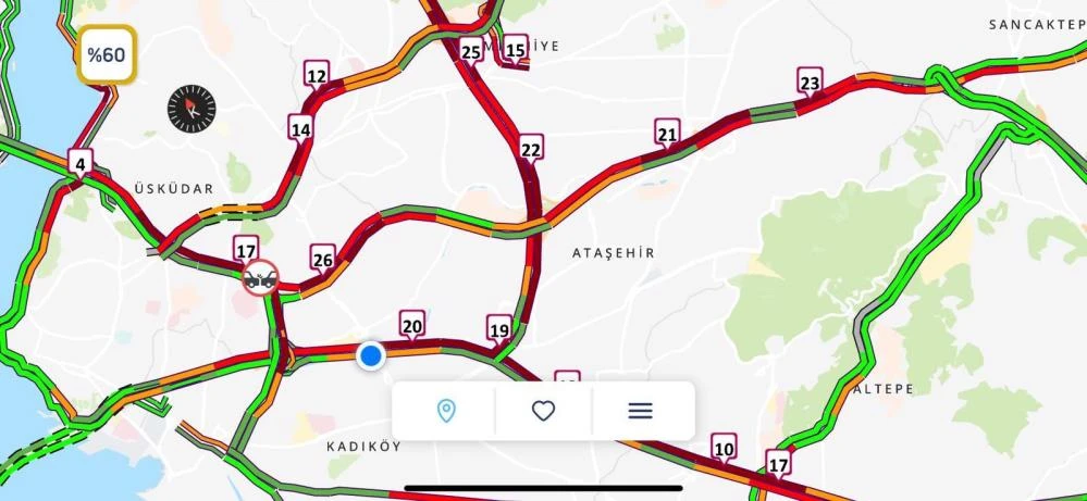 Erken saatlerde başladı: Haftanın ilk iş gününde trafik felç