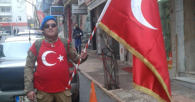 Savaş Altay, İstanbul'dan Çanakkale'ye şehitler için yürüyor