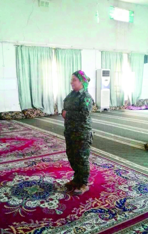 PKK, Afrin’deki camileri ibadete kapattı!