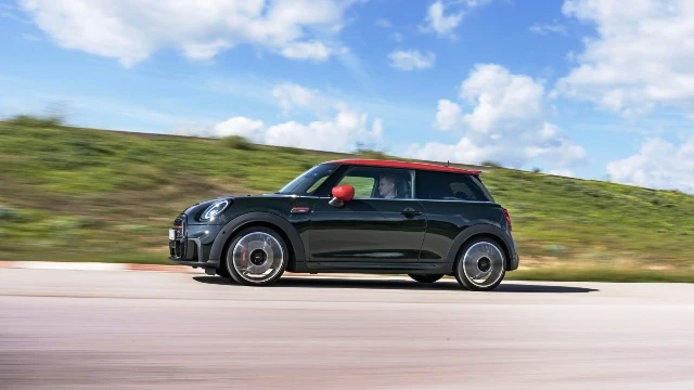 MINI John Cooper Works Türkiye yollarında