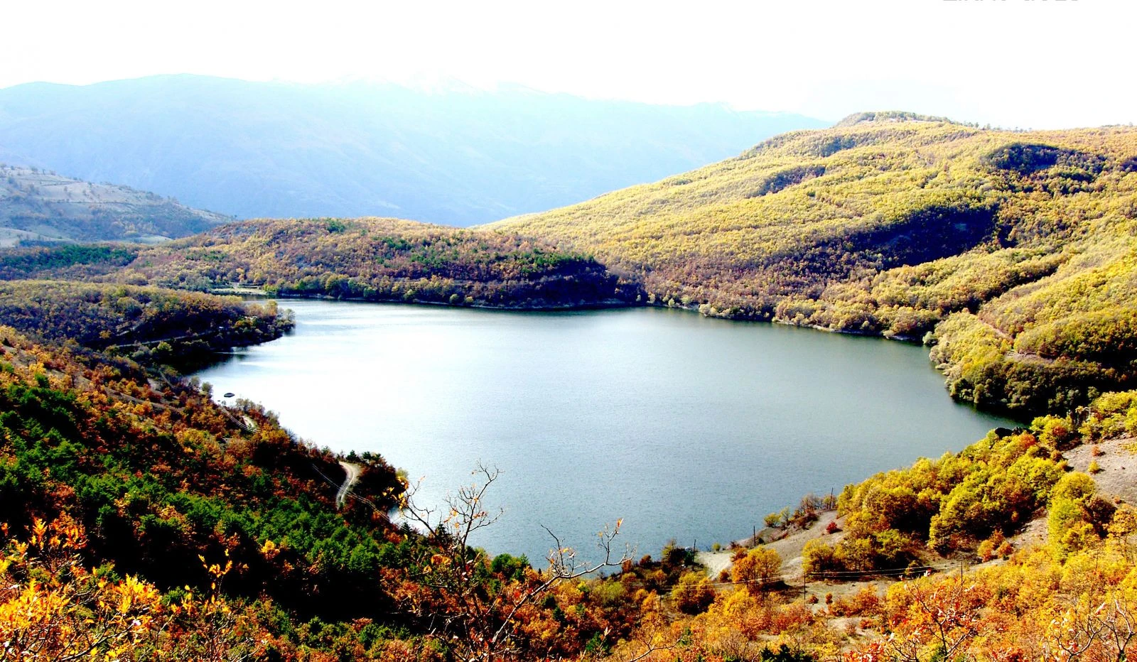 Türkiye'nin Muhteşem Doğal Gölleri