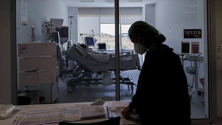 Kovid-19 aşısı olmayanların hastalanma riski 4,5, ölüm riski 11 kat yüksek