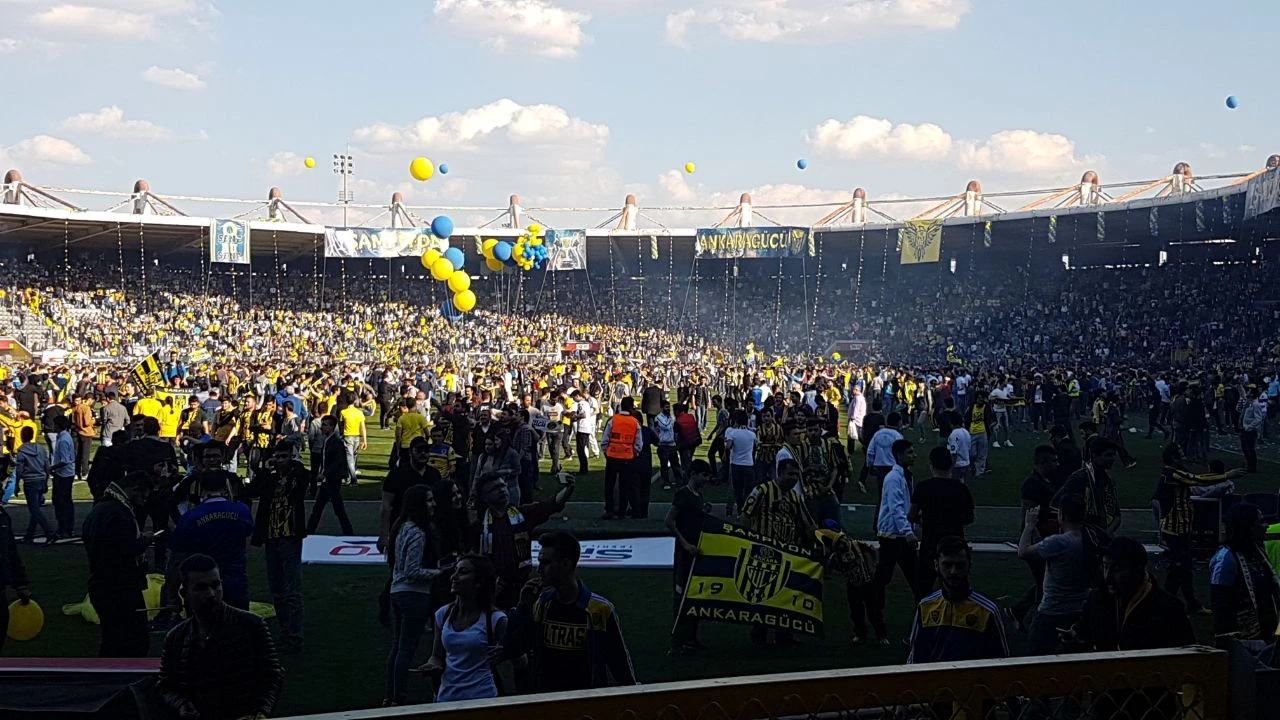 Ankaragücü'nden coşkulu şampiyonluk kutlaması