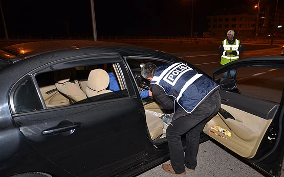 71 personelle dev huzur operasyonu