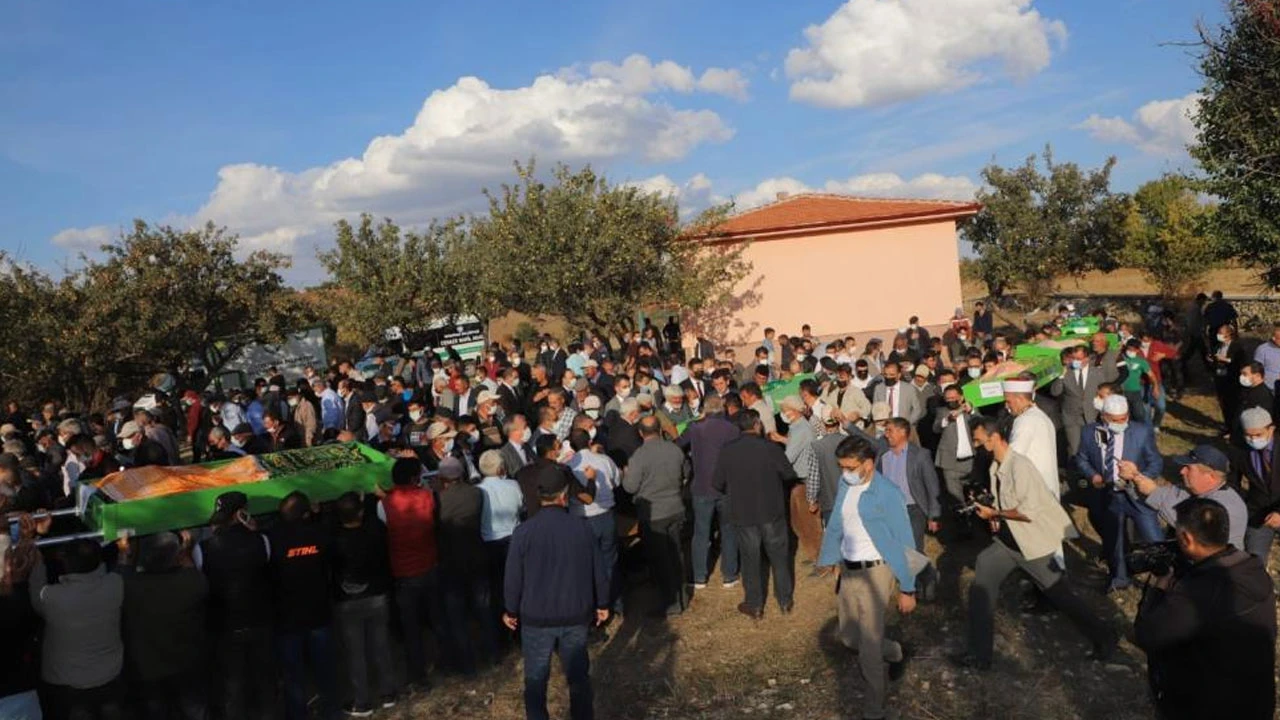 Kahreden kazada kahreden detay: Faciayı haber veren çocuğun kardeşi de...