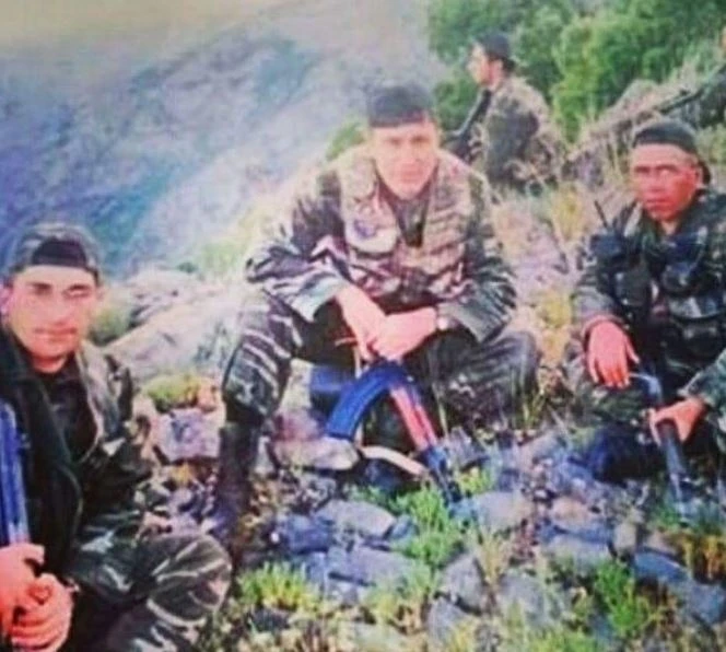 Akar'ın fotoğrafları sosyal medyayı salladı