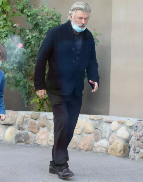 Alec Baldwin ölümüne neden olduğu yönetmenin ailesiyle buluştu