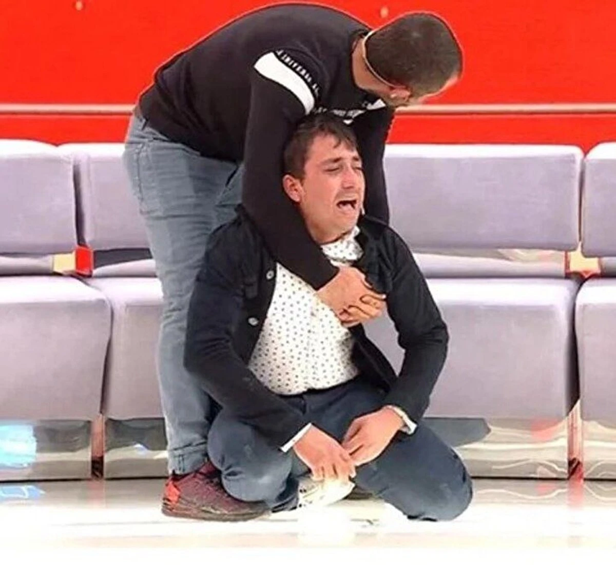 Yeni bir hayata başlayacağını duyurmuştu! Serkan Kıyak intihar etti