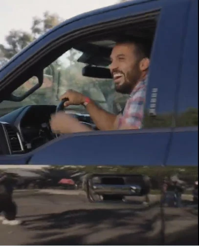 Dwayne Johnson hikayesinden etkilendi hayranına arabasını verdi