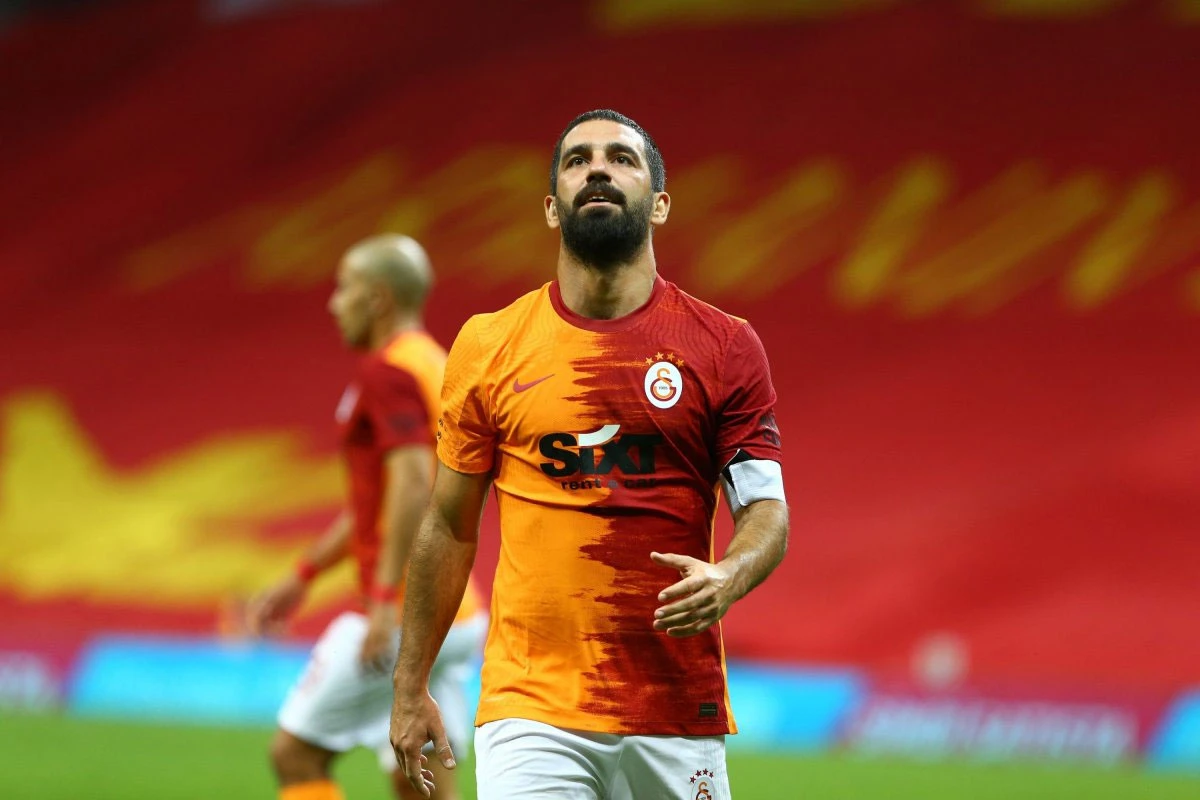 Fatih Terim'in Arda Turan kararı şaşırttı