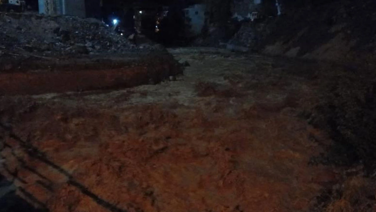 Artvin’de şiddetli yağış: Su baskınları meydana geldi