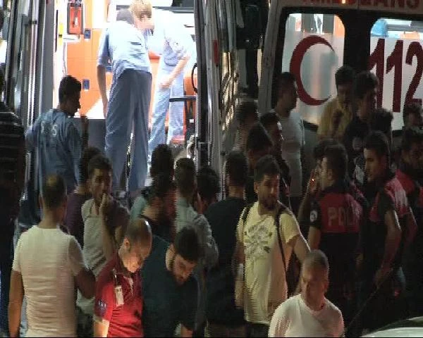 İstanbul Emniyet Müdürlüğü'nde bir terörist polis memurunu şehit etti