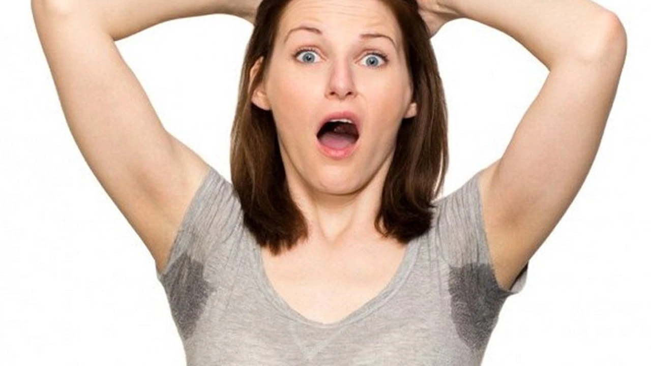 Aşırı Terleme Nedenleri, Terleme Sağlığımız İçin Faydalı mı?