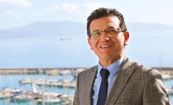 AK Parti'de, Atay Uslu'ya yeni görev