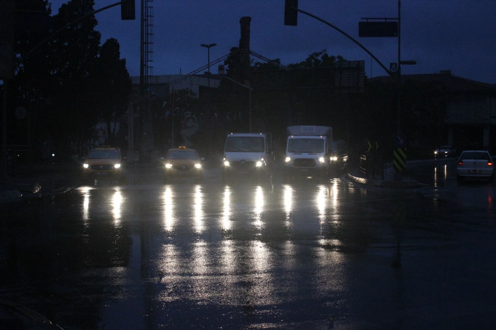 İstanbul güne yağışla başladı