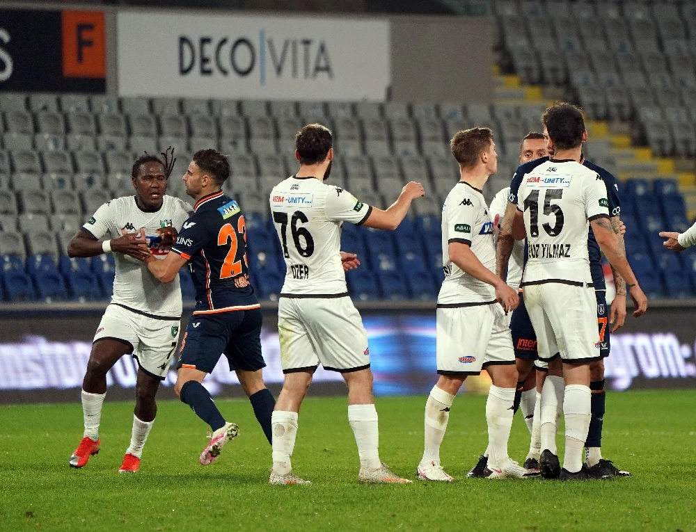 Başakşehir-Denizlispor maçı sonrası gerginlik