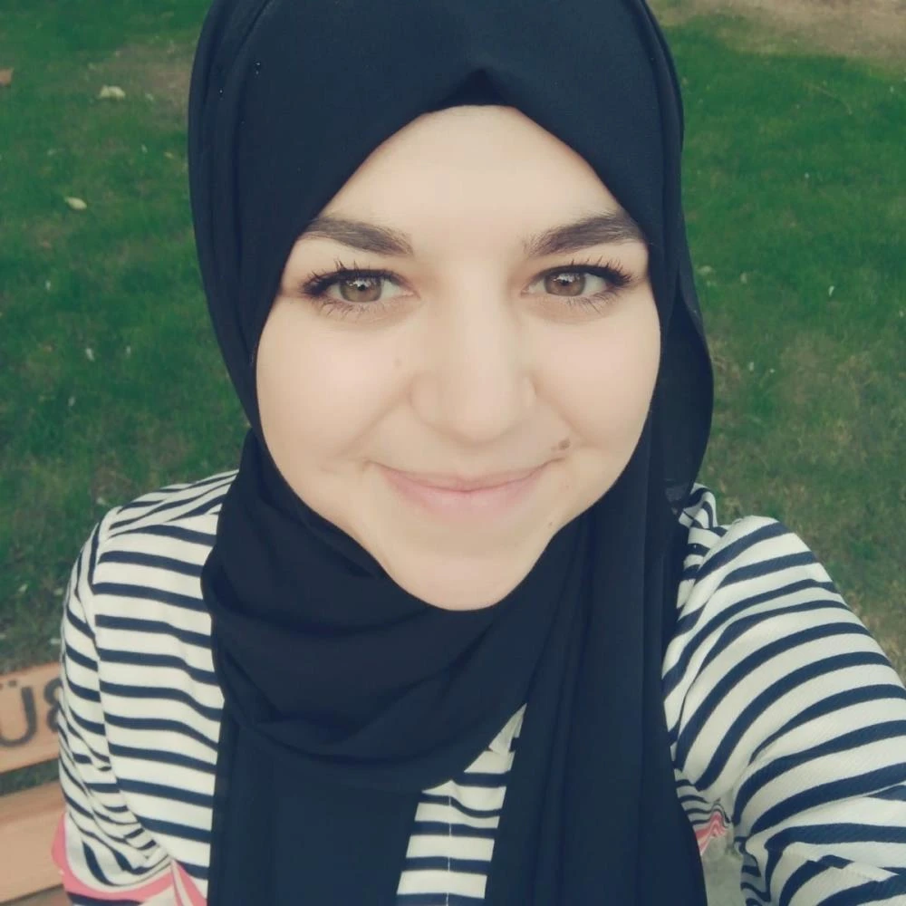 Hem öldürdü, hem de başsağlığı diledi